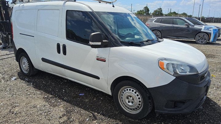 RAM PROMASTER CITY  2020