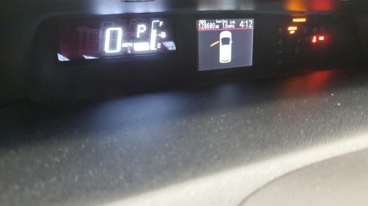 Toyota PRIUS C  2016