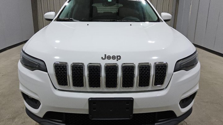 JEEP Cherokee LATITUDE PLUS 2019