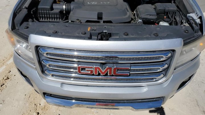 GMC Canyon SLE 2015