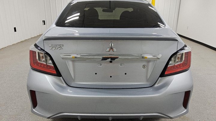 Mitsubishi Mirage  2023