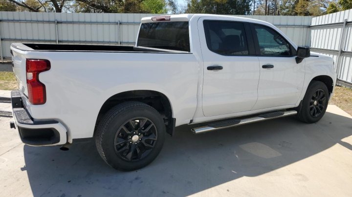 Chevrolet Silverado  2022