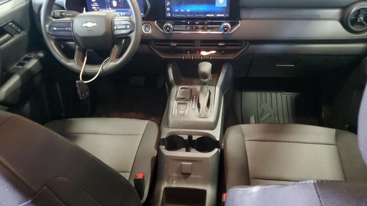 Chevrolet Colorado  2024