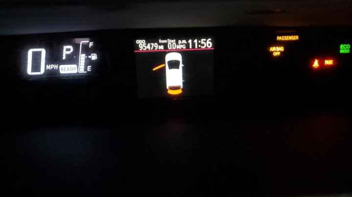 Toyota PRIUS C  2016