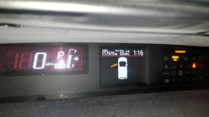 Toyota PRIUS C  2016