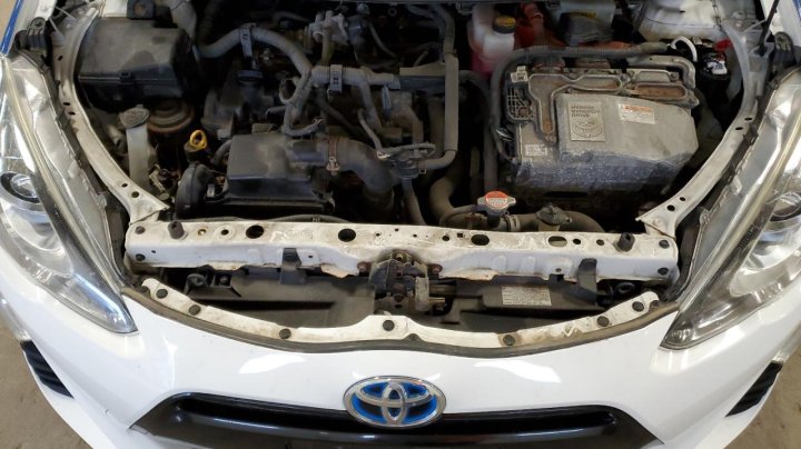 Toyota PRIUS C  2016