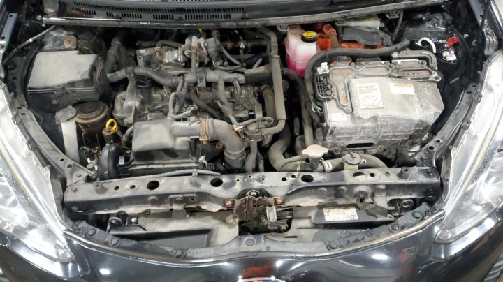Toyota PRIUS C  2016