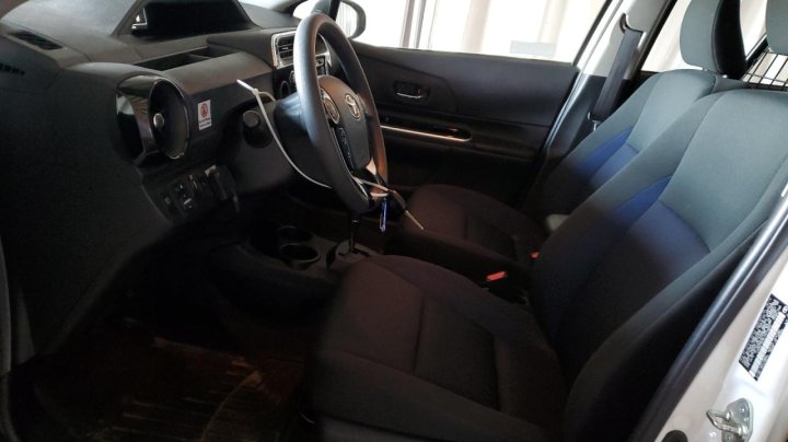 Toyota PRIUS C  2018