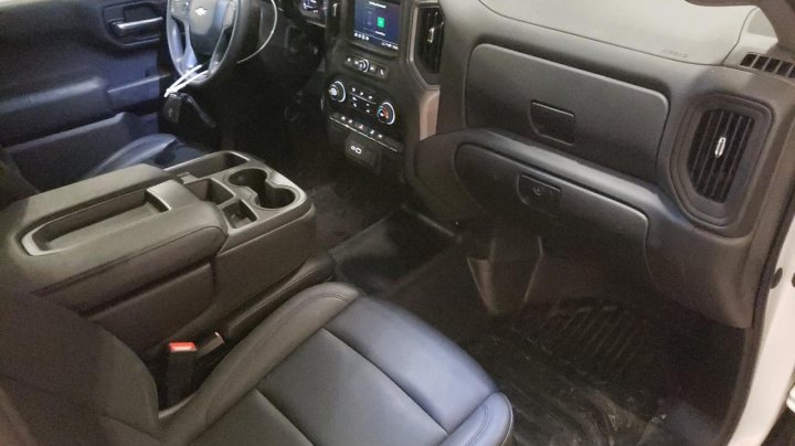 Chevrolet Silverado  2023