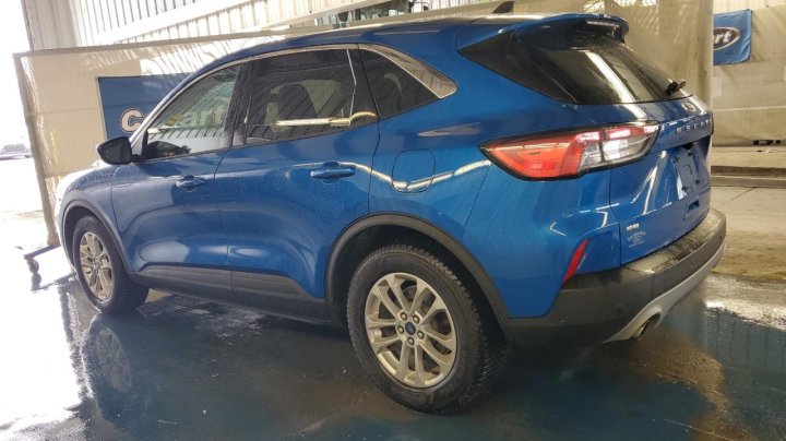Ford Escape  2021