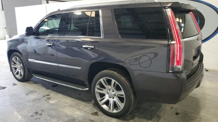 Cadillac Escalade LUXURY 2015