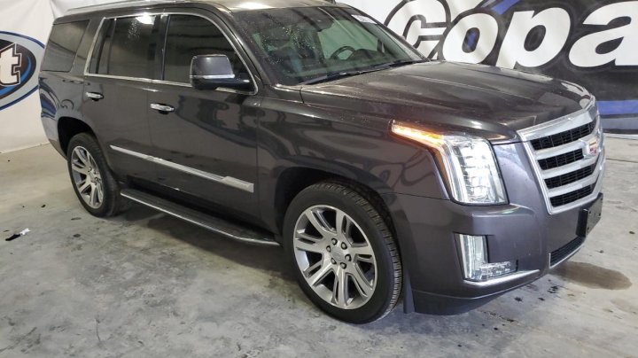 Cadillac Escalade LUXURY 2015