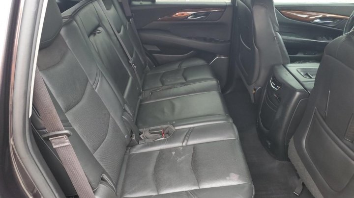 Cadillac Escalade LUXURY 2015