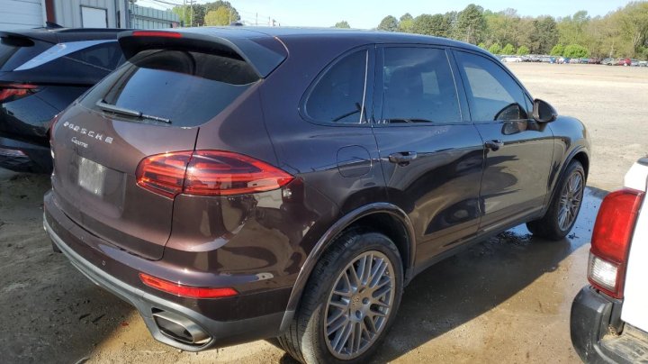 Porsche Cayenne  2017