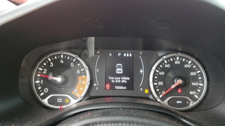 JEEP RENEGADE LATITUDE 2019