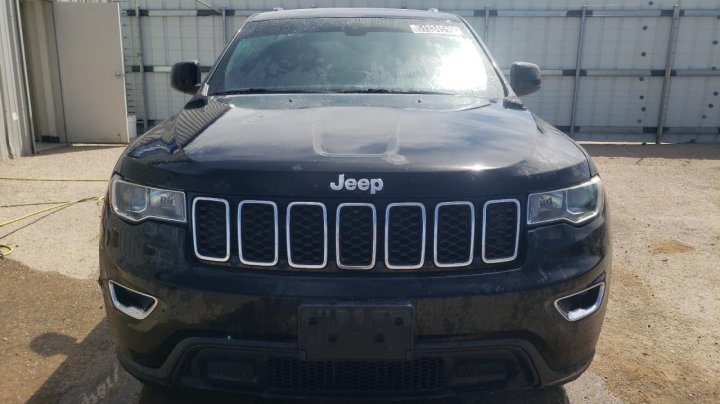 JEEP Grand Cherokee LAREDO 2020