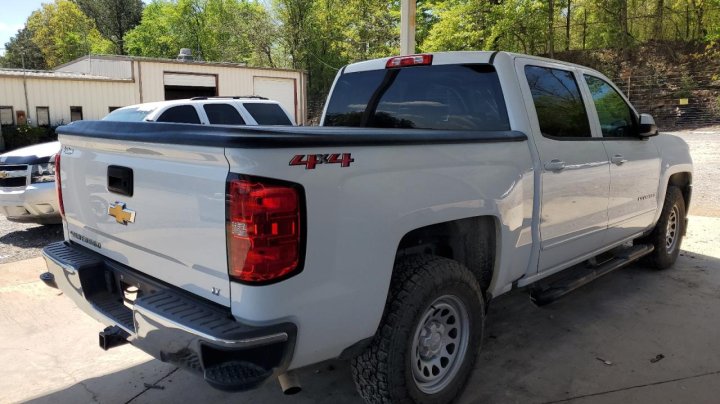 Chevrolet Silverado K1500 LT 2018