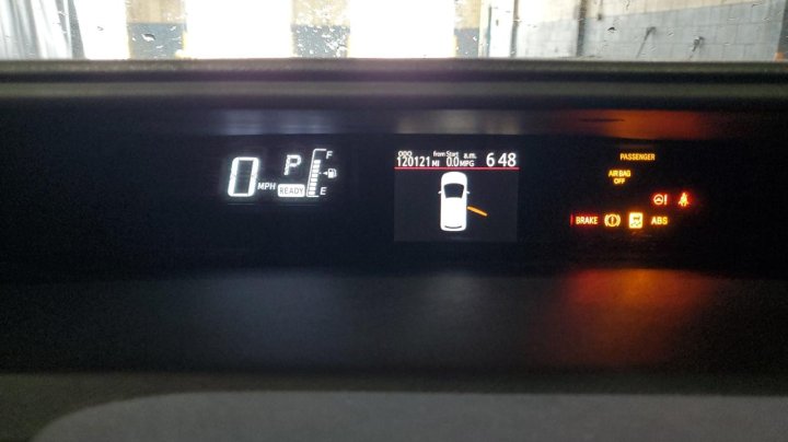 Toyota PRIUS C  2016