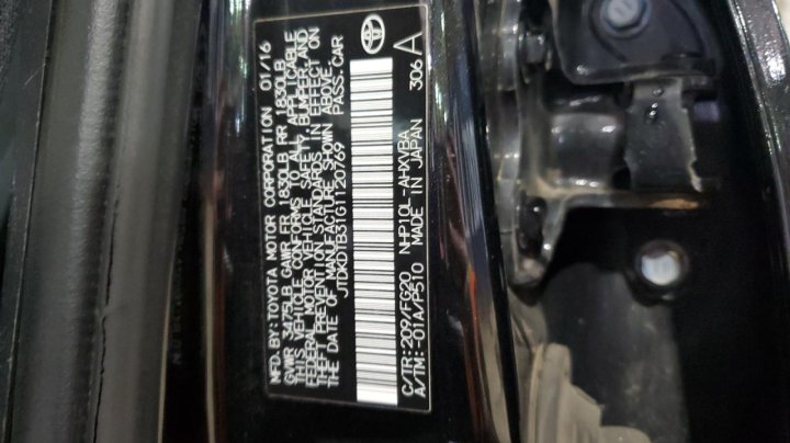 Toyota PRIUS C  2016
