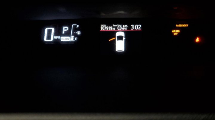Toyota PRIUS C  2016