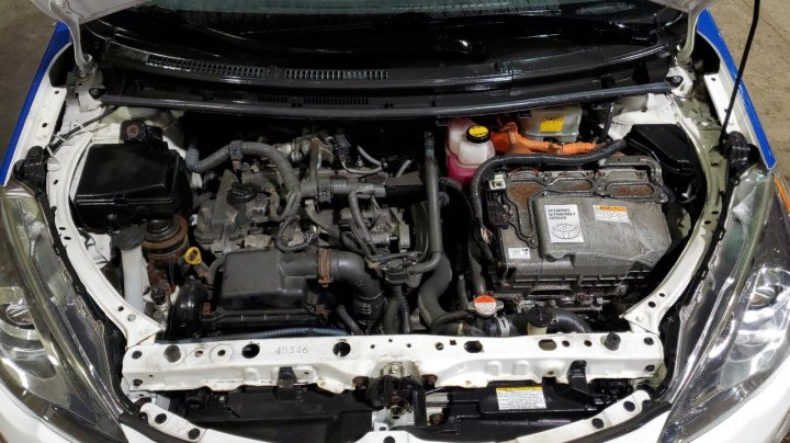 Toyota PRIUS C  2016