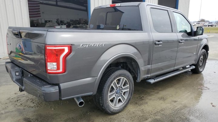 Ford F150 SUPERCREW 2015