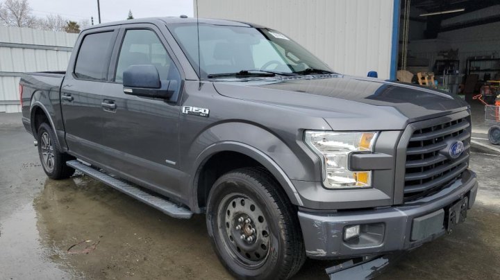 Ford F150 SUPERCREW 2015