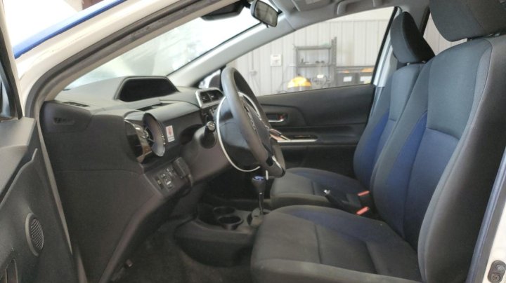 Toyota PRIUS C  2018