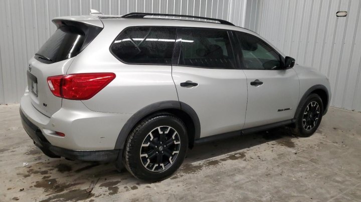 Nissan Pathfinder S 2019