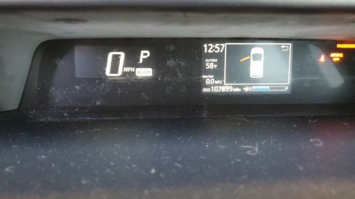 Toyota PRIUS C  2018