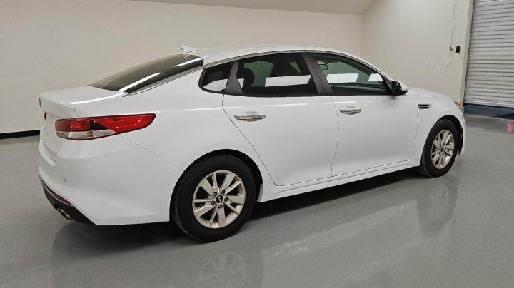 KIA Optima LX 2018