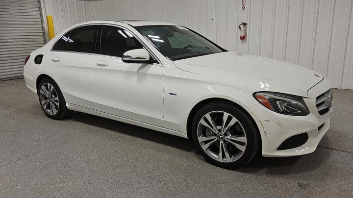Mercedes-Benz C  2018