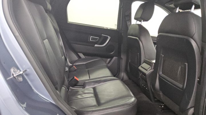 Land Rover Discovery Sport  2018