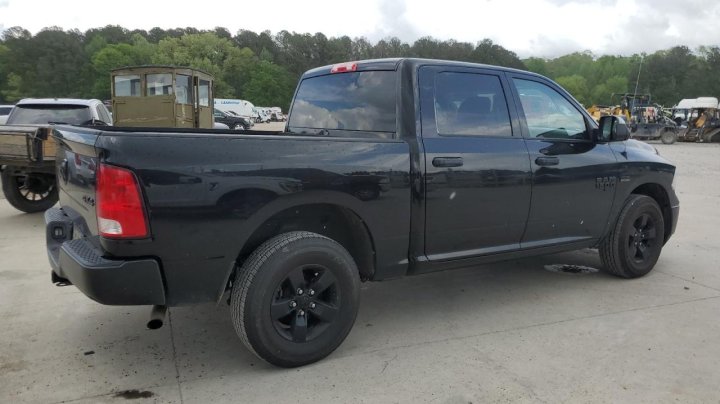 RAM 1500 CLASSIC  2021