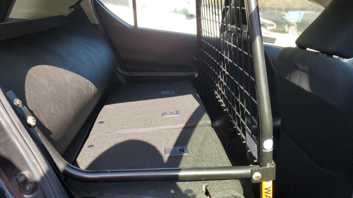 Toyota PRIUS C  2016