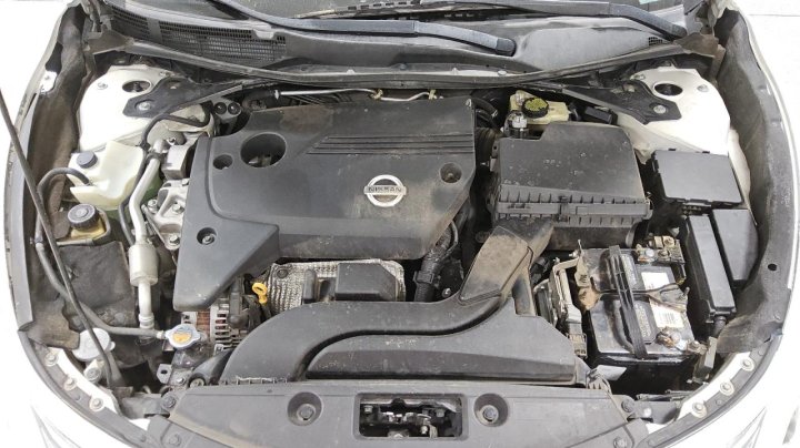 Nissan Altima  2015