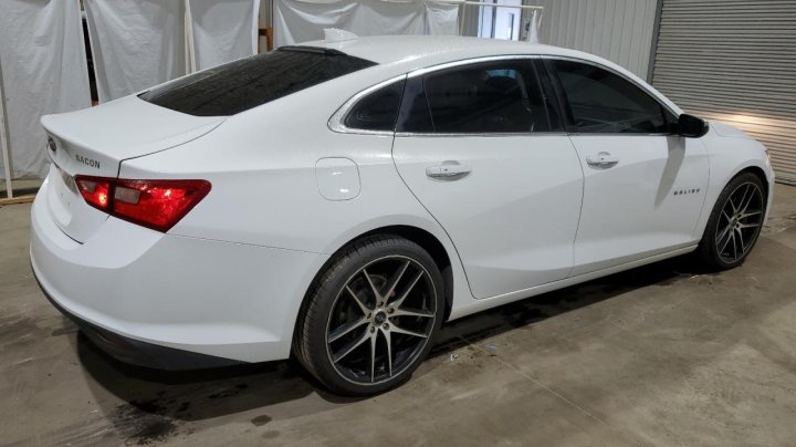 Chevrolet Malibu  2016