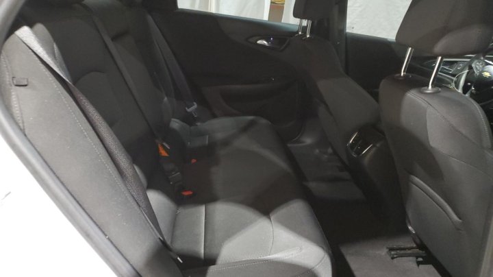 Chevrolet Malibu  2016