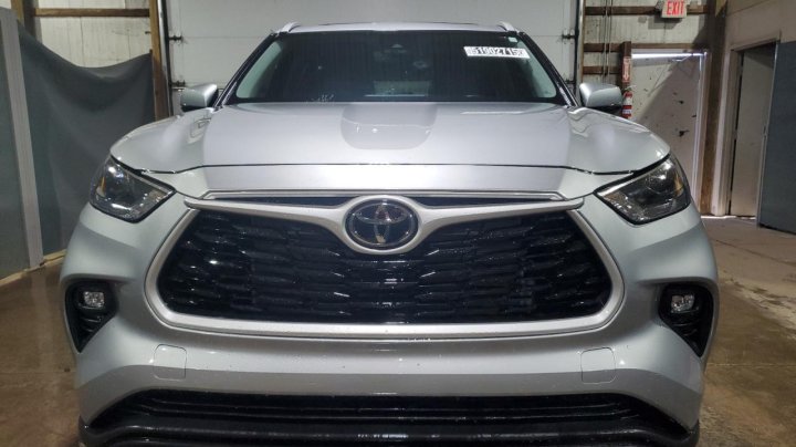 Toyota Highlander  2023