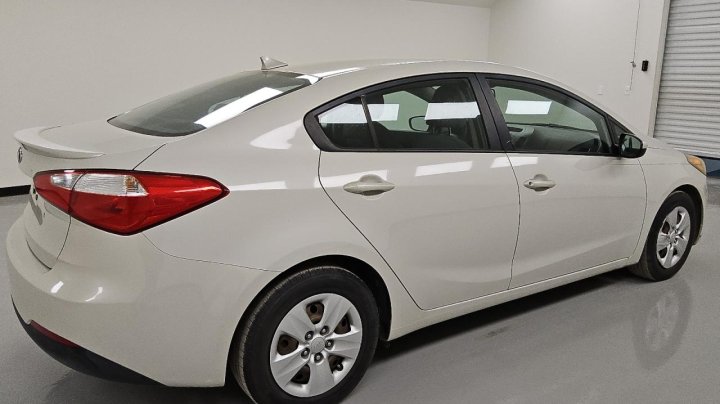 KIA FORTE LX 2015