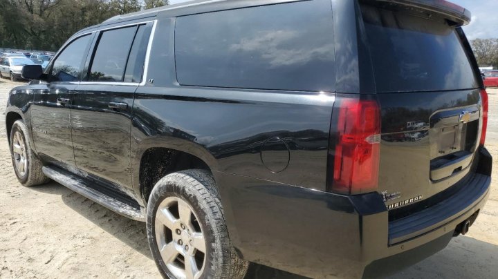 Chevrolet Suburban C1500 LT 2015