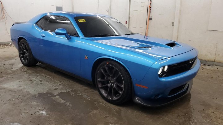 Dodge Challenger R/T SCAT PACK 2023