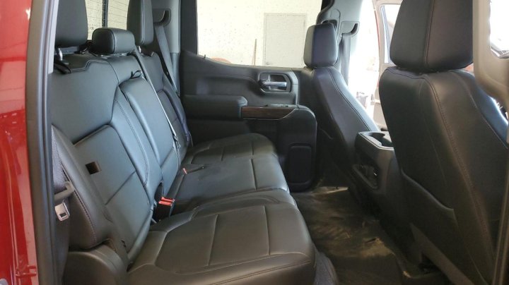 Chevrolet Silverado K1500 RST 2020