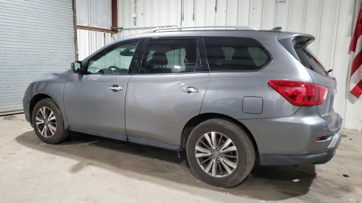 Nissan Pathfinder SV 2020