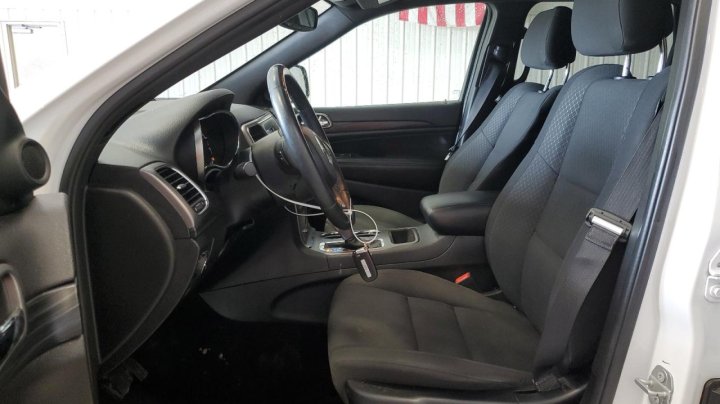JEEP Grand Cherokee LAREDO 2019