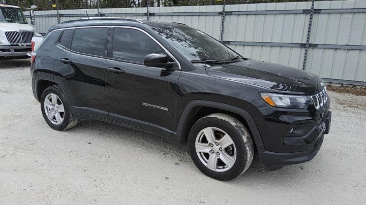 JEEP COMPASS LATITUDE 2022