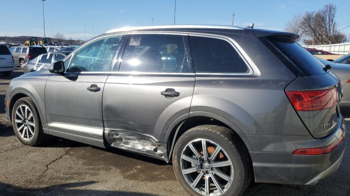 Audi Q7  2019