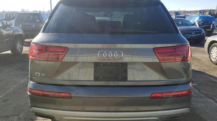 Audi Q7  2019
