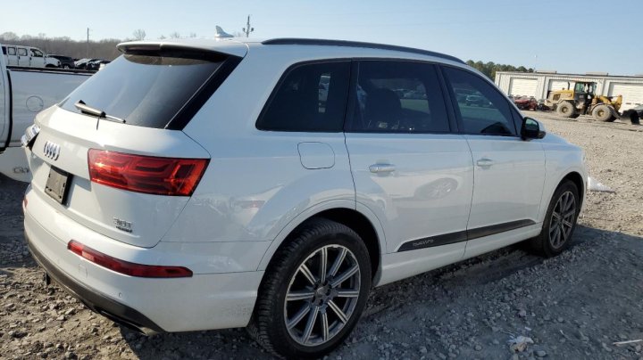 Audi Q7  2018