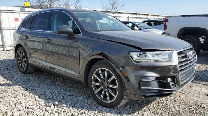 Audi Q7  2018